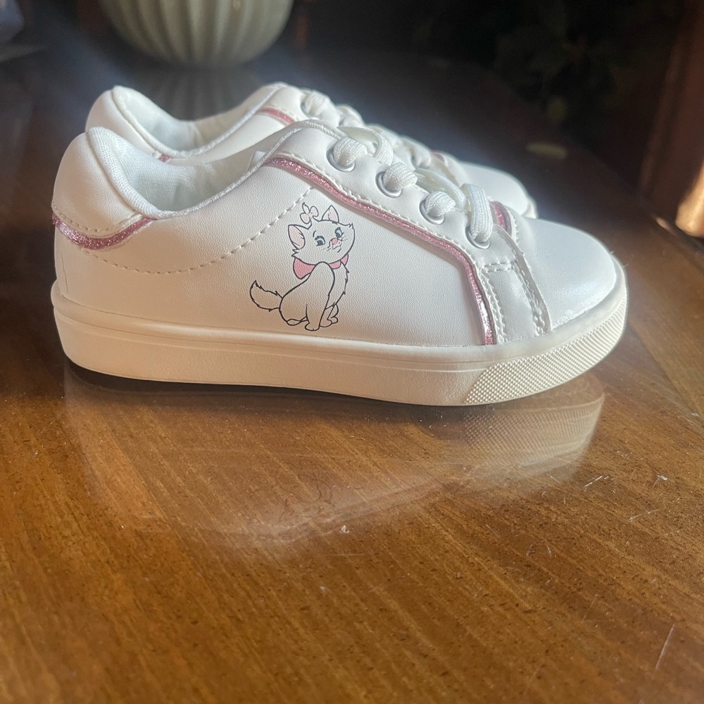 GAP White and Pink Cat Sneakers for Kids